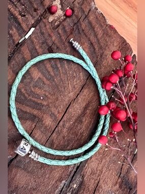 Rare Authentic Pandora Light Green Double Wrap Leather Braided Bracelet Barrel